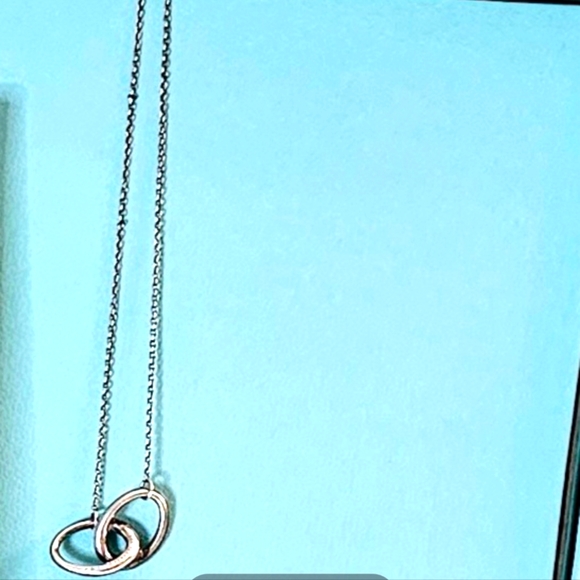 Tiffany & Co. Interlocking Elsa Peretti Necklace - Picture 3 of 4